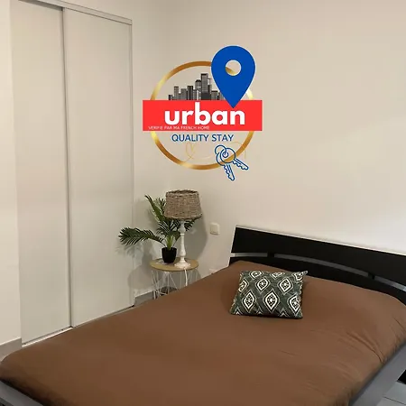 Escale Du Cloitre Coeur De Apartament *